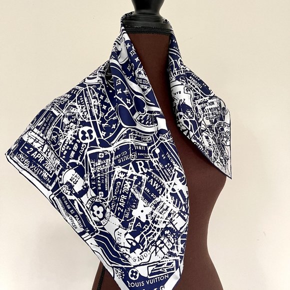 New Louis Vuitton Scarf Luggage Travel Stamps Blue Silk Wrap - Picture 4 of 14